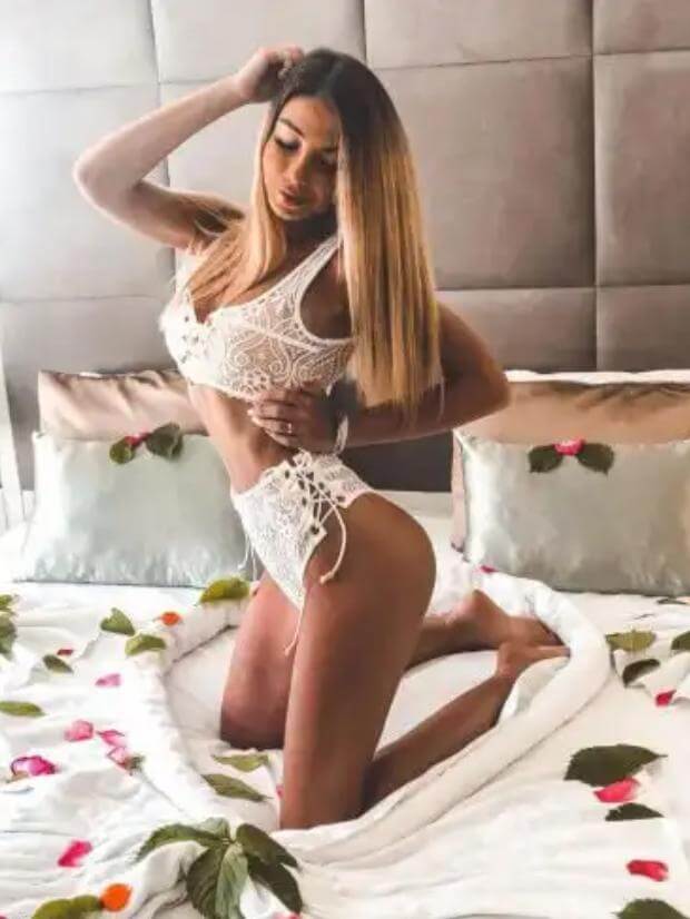 Kurtköy Maltepe Kartal Escort Bayan Alev - Image 2